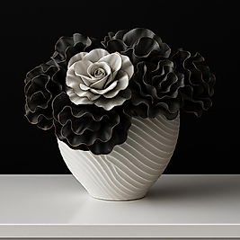 BEYAZ TASARIM VAZO ÜZRİNE SİYAH ÇİÇEKLER